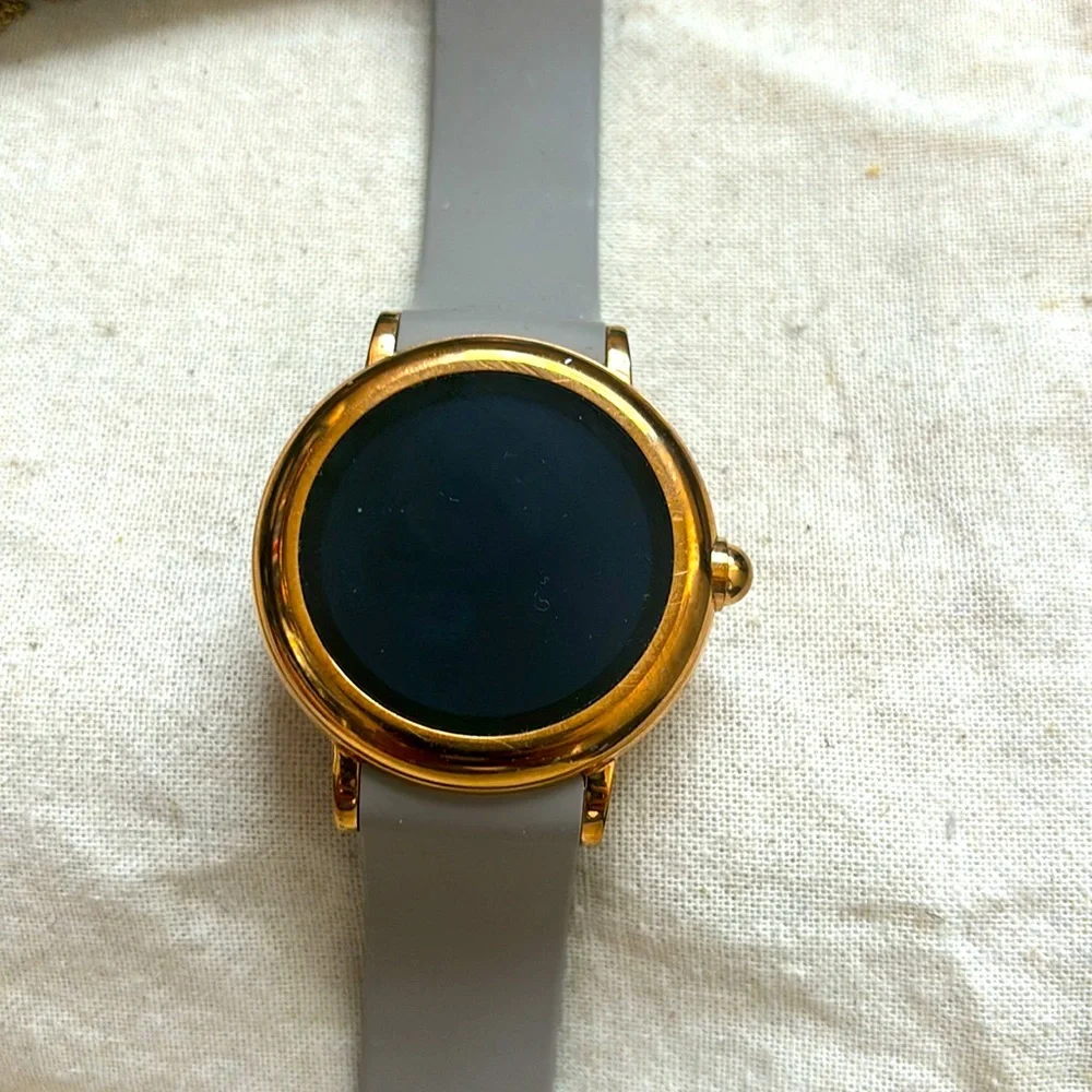 Marc Jacobs Riley Smartwatch Watch Rose Gold Cement Round